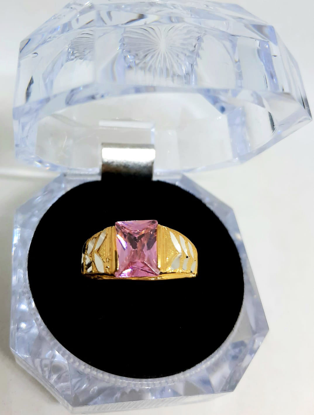 Gold Gent Ring